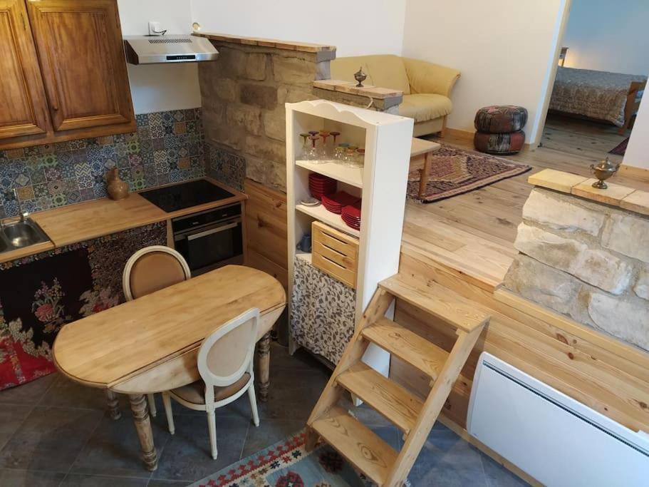 Superbe Appartement Dans Charmant Corps De Ferme Acheres-la-Foret Екстериор снимка
