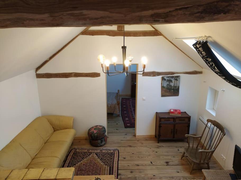 Superbe Appartement Dans Charmant Corps De Ferme Acheres-la-Foret Екстериор снимка